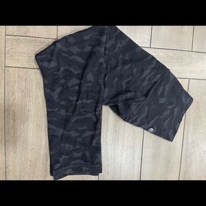 Lululemon cropped align leggings